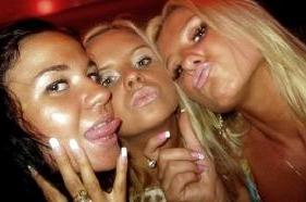 СТРАСТНЫЙ ПОЦЕЛУЙ 